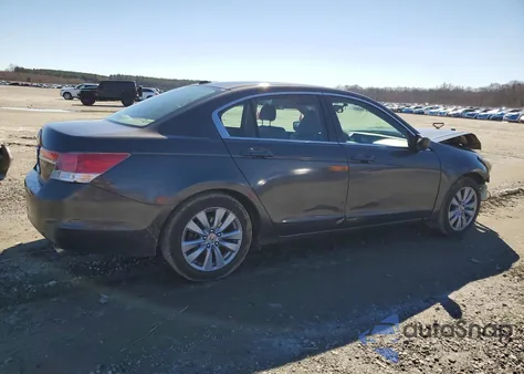 2011 Honda Accord Exl z USA, uszkodzony, nr VIN 1HGCP2F8XBA060531